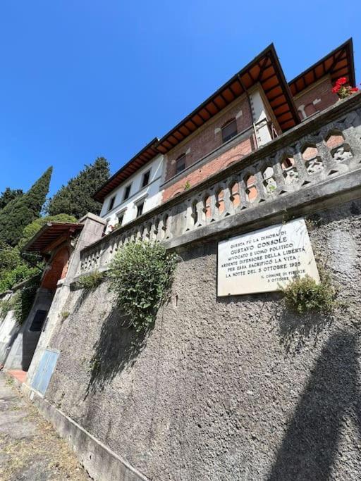 Attico In Villa Storica - Dolcevita Holiday Florens Exteriör bild