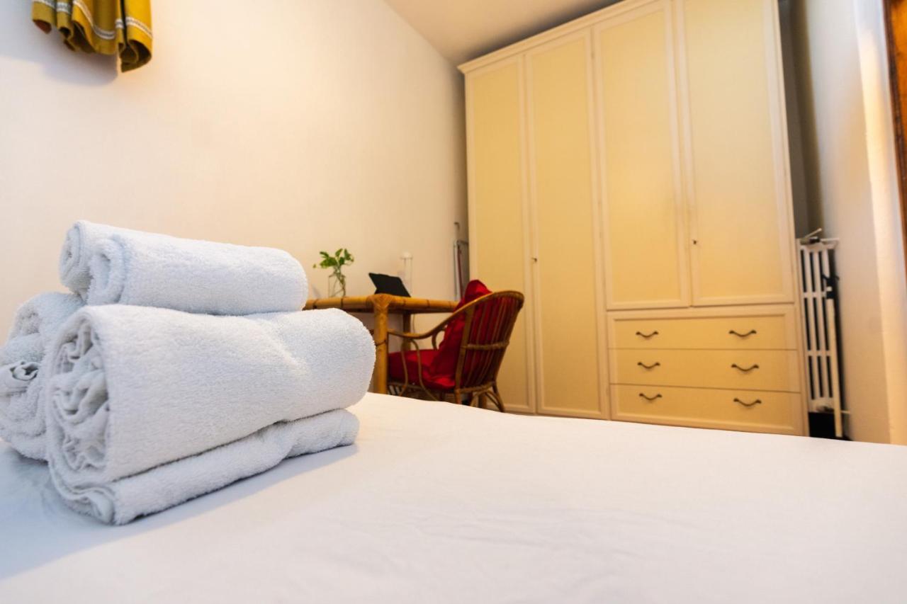 Attico In Villa Storica - Dolcevita Holiday Florens Exteriör bild