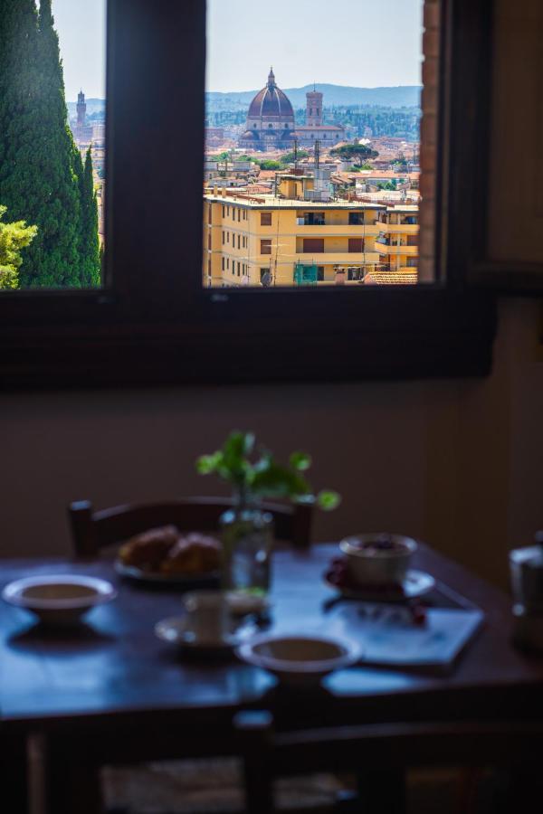 Attico In Villa Storica - Dolcevita Holiday Florens Exteriör bild