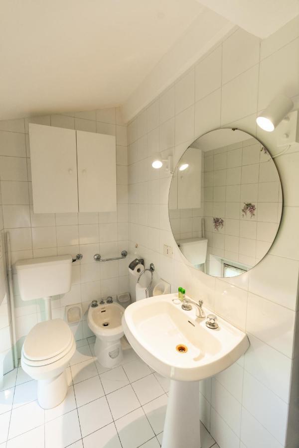 Attico In Villa Storica - Dolcevita Holiday Florens Exteriör bild