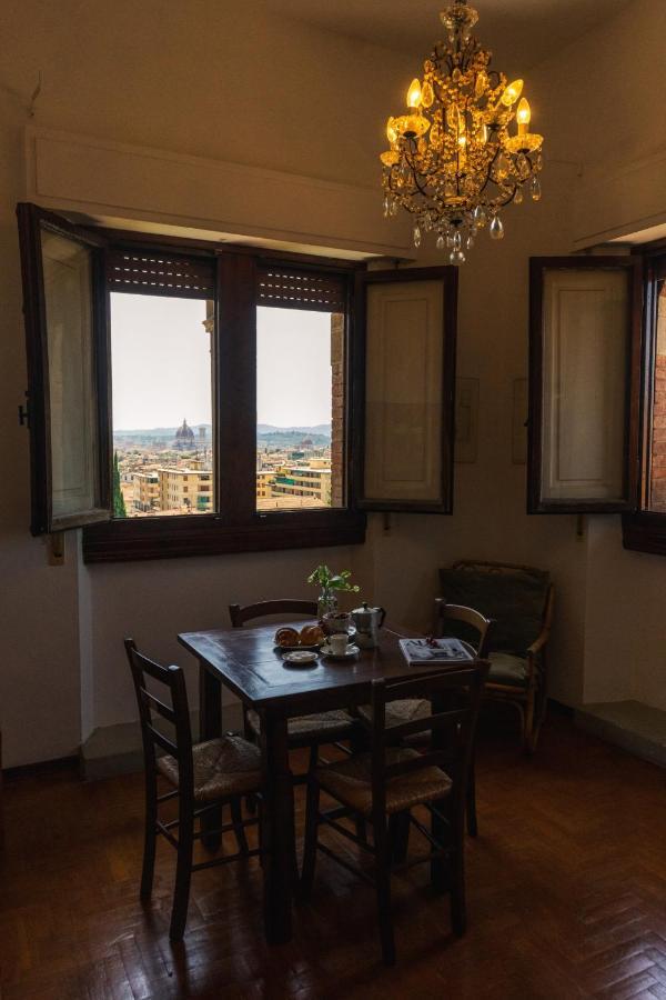 Attico In Villa Storica - Dolcevita Holiday Florens Exteriör bild