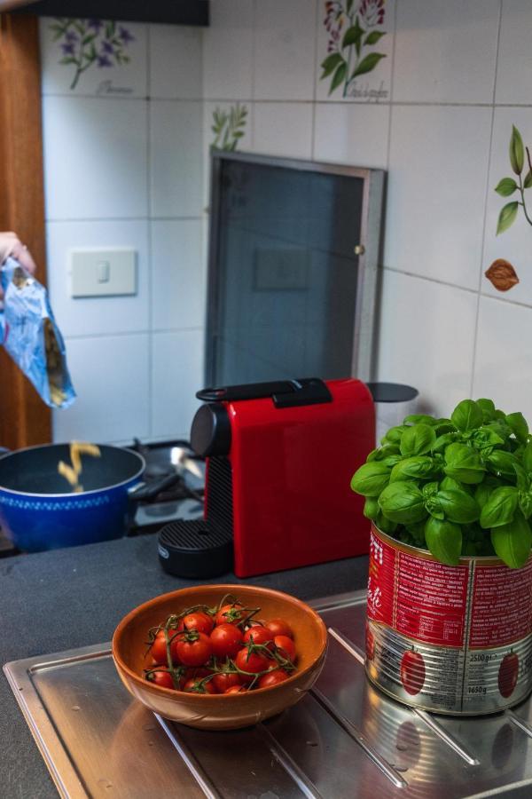 Attico In Villa Storica - Dolcevita Holiday Florens Exteriör bild