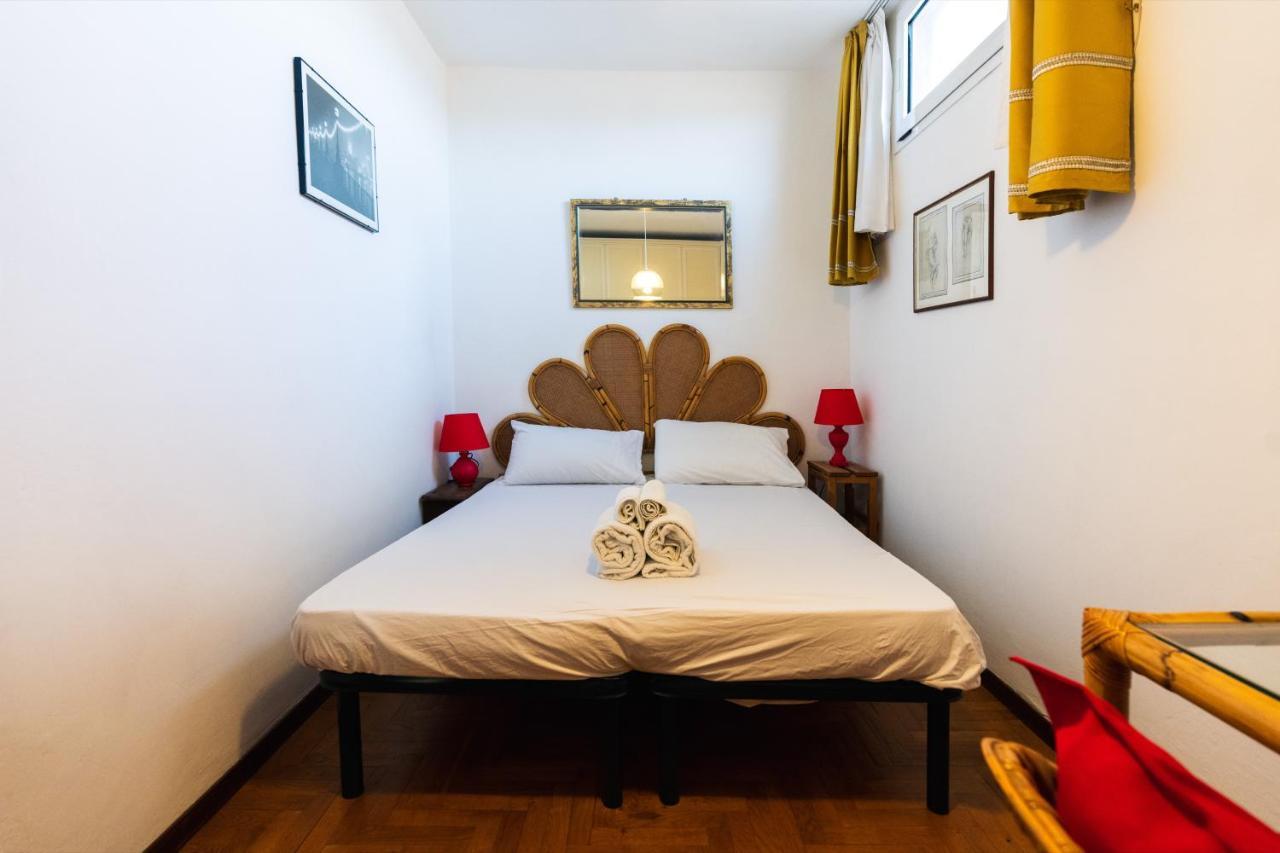 Attico In Villa Storica - Dolcevita Holiday Florens Exteriör bild